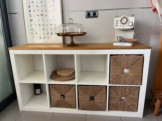 Estantería blanca y madera Ikea