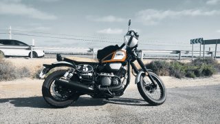 Yamaha SCR SCRAMBLER XV950
