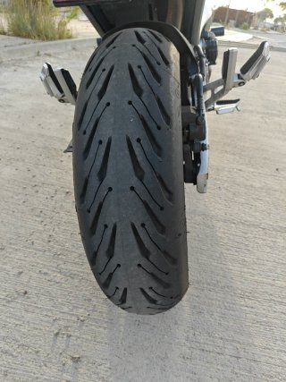 Suzuki GSR 600