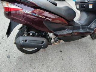 Suzuki Burgman 200 Marrón