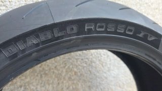 Pirelli Diablo Rosso IV