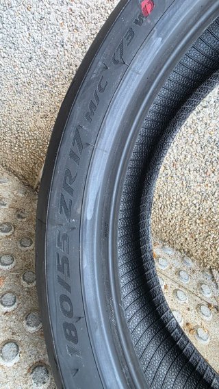 Pirelli Diablo Rosso IV