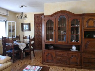 Mueble de salón comedor roble