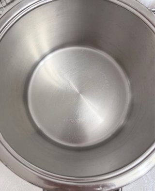 Olla AMC 6.5L con tapa rápida 24cm