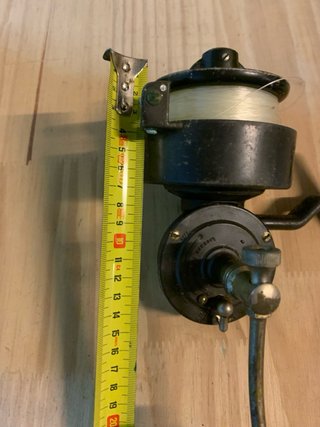 Carrete de pesca grande