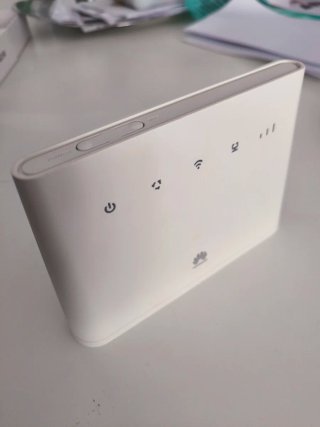 Router Huawei 4G B311s-220