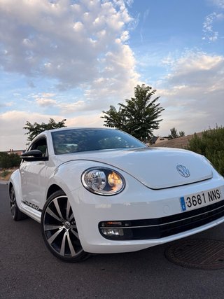 Volkswagen Beetle 2011