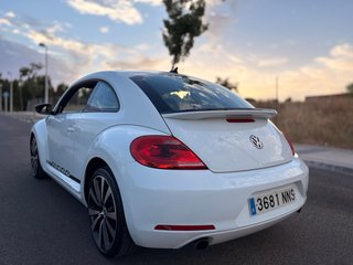 Volkswagen Beetle 2011
