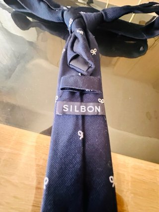 Corbata niño SILBON azul lazos blancos
