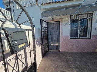 Chalet en venta en La Siesta - El Salado - Torreta en Torrevieja