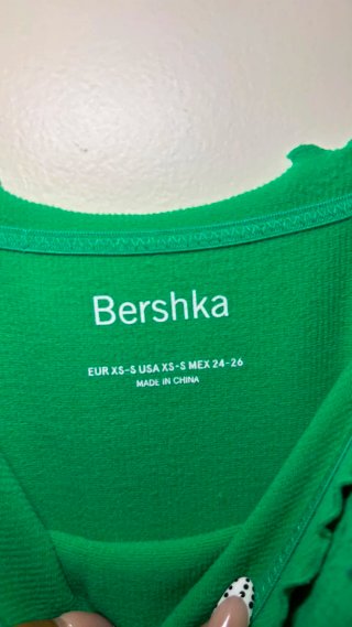 Top tirantes Bershka verde XS