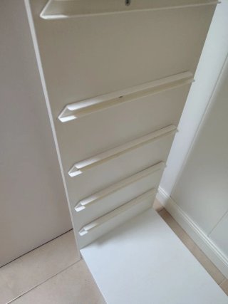 Estantería Ikea Blanca con 3 Cubetas