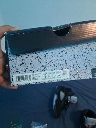 Jordan 5 Negro/Rojo