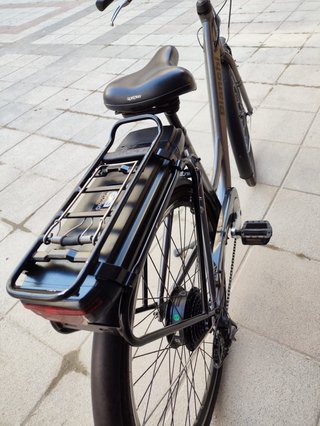 Bicicleta eléctrica Bianchi E-Spillo City