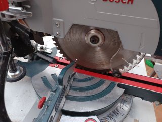 Ingletadora profesional Bosch