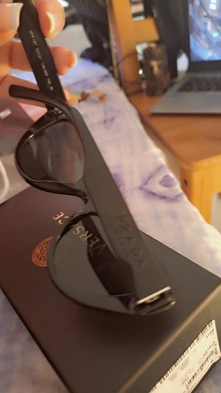 Gafas de sol Prada negras