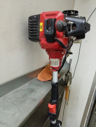 Tagliaerba a scoppio