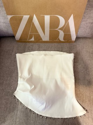 Top Zara Blanco con Pedrería Talla M
