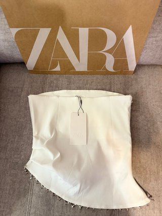 Top Zara Blanco con Pedrería Talla M