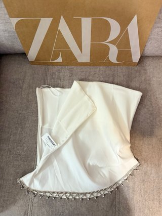 Top Zara Blanco con Pedrería Talla M