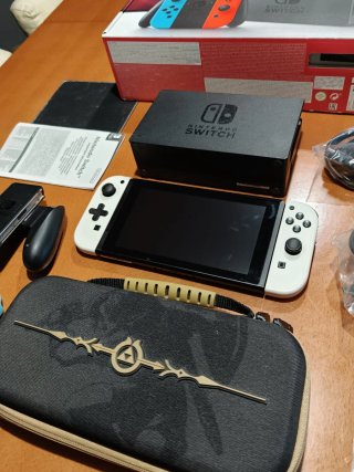 Nintendo Switch Blanca Completa