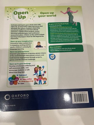 Open Up 3 Activity Book. Ed Oxford. NUEVO