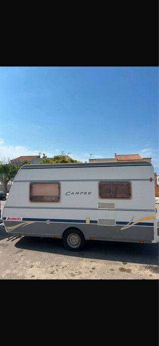 Caravana Dethleffs Camper