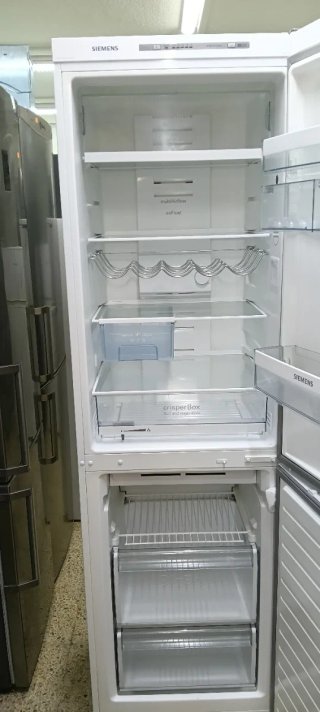 NEVERA COMBI SIEMENS NO FROST ENERGÍA A+