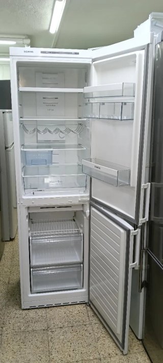 NEVERA COMBI SIEMENS NO FROST ENERGÍA A+