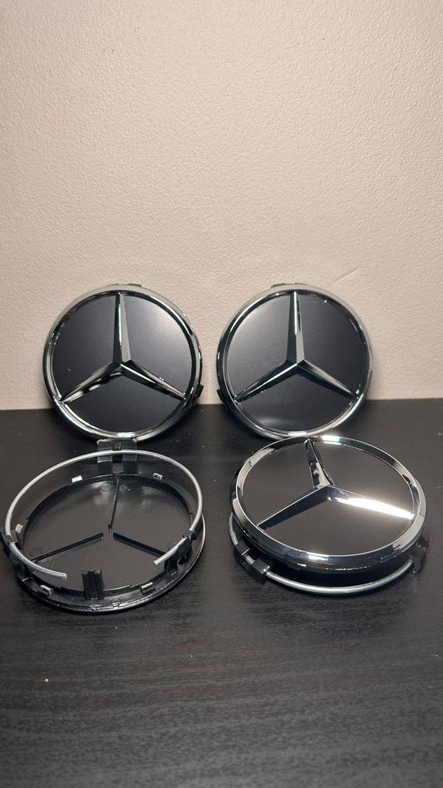 4 Tapabujes Mercedes Negro Completos