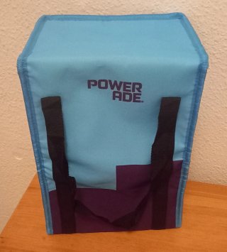Nevera Portátil Powerade Azul