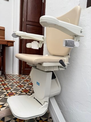 Silla salva escalera electrica
