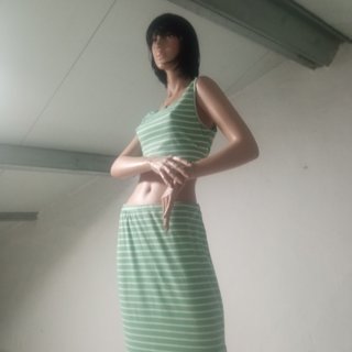 Conjunto top y falda rayas verde