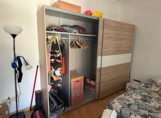 Armario puertas correderas madera