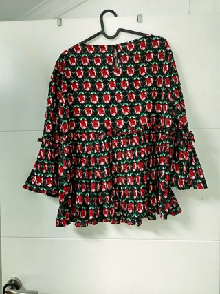 Blusa con estampado de mariquitas