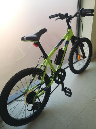 Bicicleta Rockrider ST500 niño 6-9 años