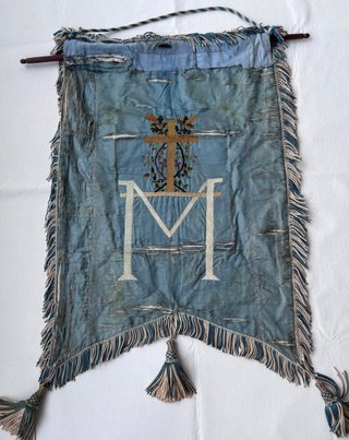 Estandarte religioso XIX Nuestra Señora Salette