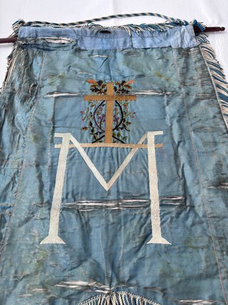 Estandarte religioso XIX Nuestra Señora Salette