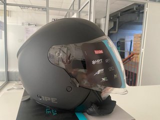 Casco Jet CGM 126A IPE MONO Negro gafa solar