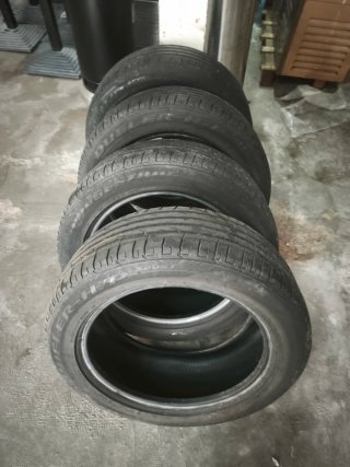 Juego 4 Neumáticos Pirelli P Zero 235/55 R19 101W