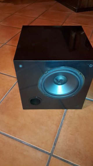 Subwoofer NHT A-350 SW-2P Pasivo Negro