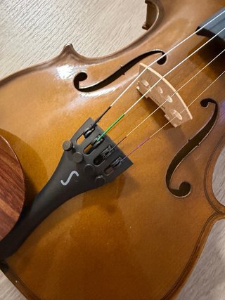 Violín 4/4 Nuevo con Estuche, Arco y Almohadilla