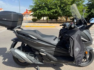 Honda Forza 350 | 32.000 km | Garantía 2 años