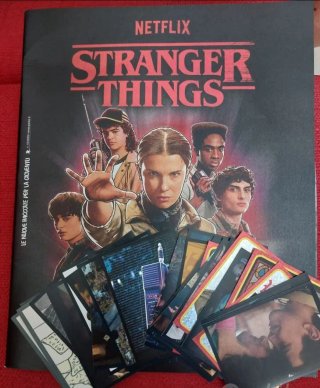 Album figurine Stranger Things Netflix