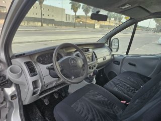 Opel Vivaro 2004