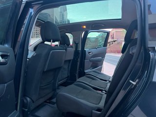 Peugeot 5008 2014