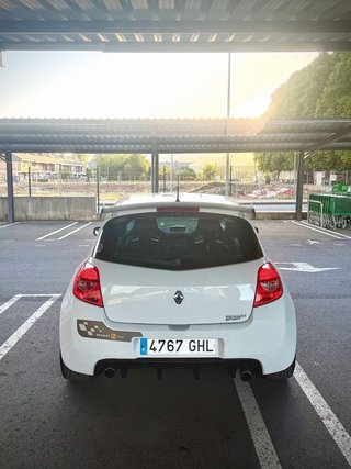 Renault Clio Sport F1
