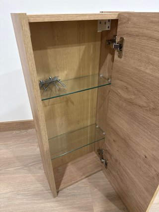 Mueble de baño de madera