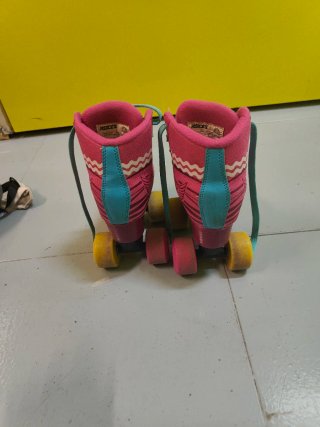 Patines Roces con casco y y mochila de regalo