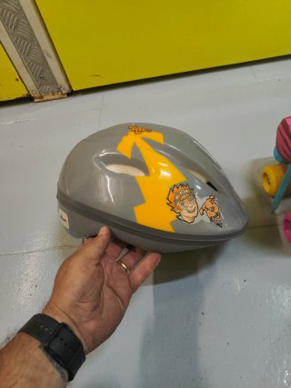 Patines Roces con casco y y mochila de regalo